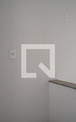 Apartamento à venda com 102m², 2 quartos e 2 vagas Apartamento à venda com 102m², 2 quartos e 2 vagasCozinha e Área de Serviço
