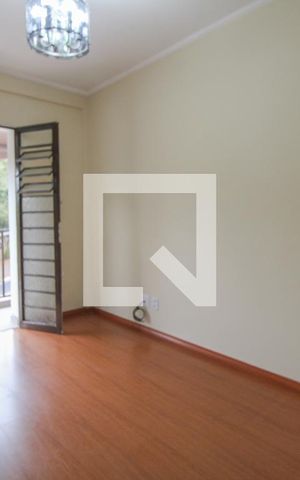 Apartamento à venda com 72m², 2 quartos e 1 vaga Apartamento à venda com 72m², 2 quartos e 1 vagaSala