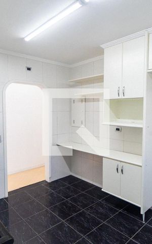 Apartamento para alugar com 98m², 3 quartos e 2 vagasCozinha