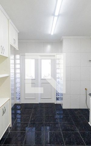 Apartamento para alugar com 98m², 3 quartos e 2 vagasCozinha