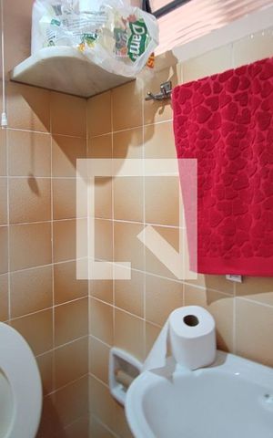Casa à venda com 121m², 2 quartos e 2 vagasBanheiro de serviço