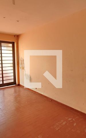Casa à venda com 121m², 2 quartos e 2 vagasGaragem