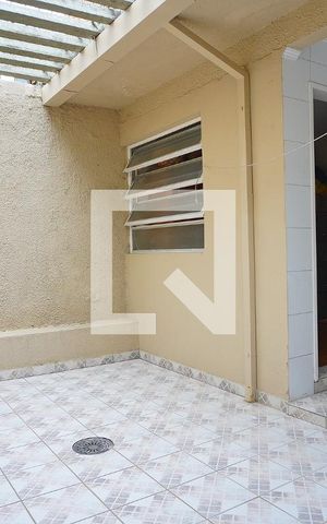Casa à venda com 220m², 3 quartos e 4 vagasPátio