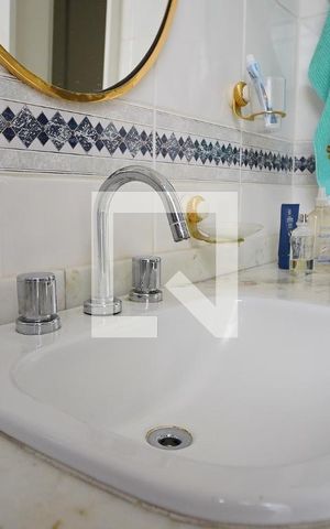 Casa à venda com 220m², 3 quartos e 4 vagasBanheiro