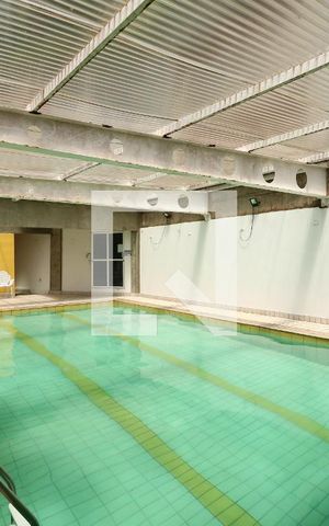 Apartamento para alugar com 77m², 2 quartos e 2 vagasÁrea Comum - Piscina Aquecida