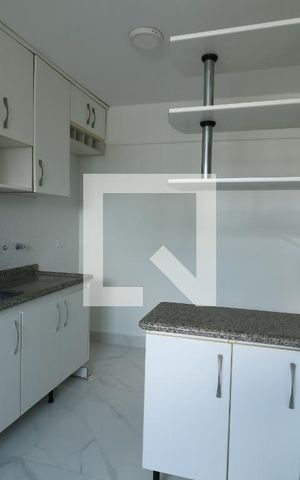 Apartamento para alugar com 77m², 2 quartos e 2 vagasCozinha