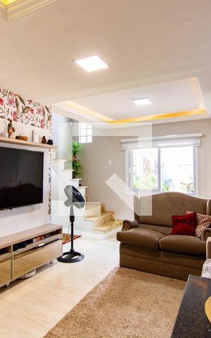 Casa à venda com 105m², 2 quartos e 2 vagas Casa à venda com 105m², 2 quartos e 2 vagasCOPA