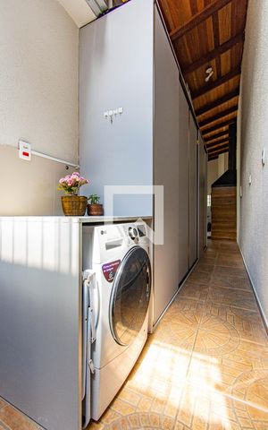 Casa à venda com 105m², 2 quartos e 2 vagas Casa à venda com 105m², 2 quartos e 2 vagasAREA DE SERVIÇO