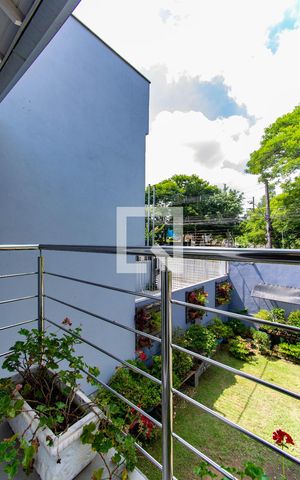 Casa à venda com 105m², 2 quartos e 2 vagas Casa à venda com 105m², 2 quartos e 2 vagasVARANDA