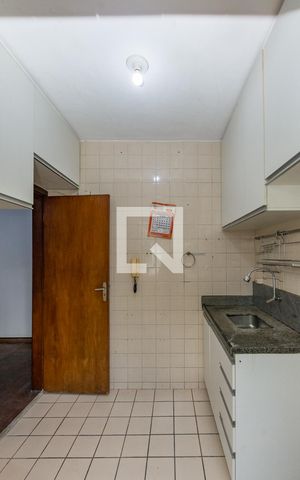 Apartamento à venda com 130m², 3 quartos e 1 vaga Apartamento à venda com 130m², 3 quartos e 1 vagaCozinha