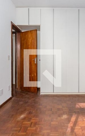 Apartamento à venda com 130m², 3 quartos e 1 vaga Apartamento à venda com 130m², 3 quartos e 1 vagaQuarto 1