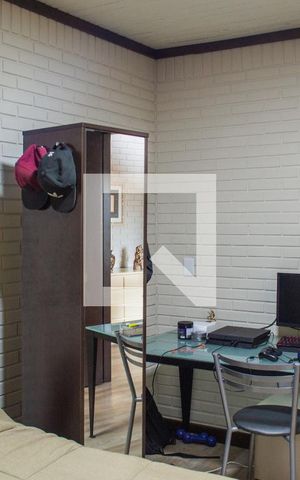 Casa à venda com 171m², 3 quartos e 3 vagas Casa à venda com 171m², 3 quartos e 3 vagasQuarto 2