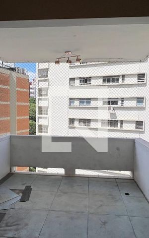 Apartamento à venda com 150m², 3 quartos e 1 vaga Apartamento à venda com 150m², 3 quartos e 1 vagaSacada