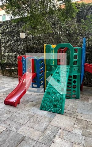 Apartamento à venda com 150m², 3 quartos e 1 vaga Apartamento à venda com 150m², 3 quartos e 1 vagaPlayground