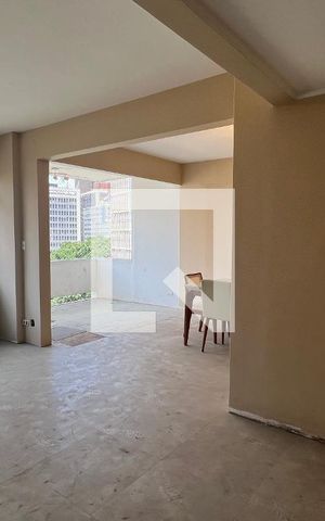 Apartamento à venda com 150m², 3 quartos e 1 vaga Apartamento à venda com 150m², 3 quartos e 1 vagaSala