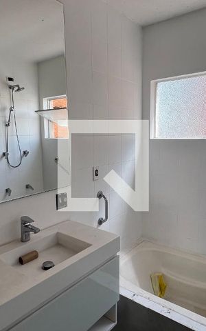 Apartamento à venda com 150m², 3 quartos e 1 vaga Apartamento à venda com 150m², 3 quartos e 1 vagaBanheiro 2