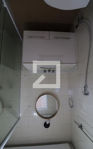 Apartamento à venda com 126m², 3 quartos e 2 vagas Apartamento à venda com 126m², 3 quartos e 2 vagasBanheiro da Suíte