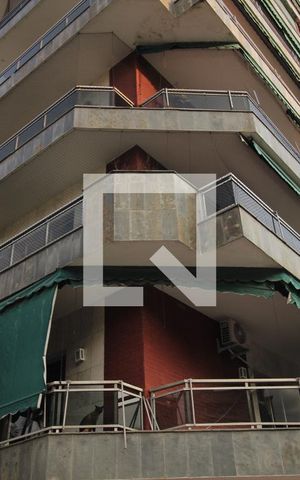 Apartamento à venda com 126m², 3 quartos e 2 vagas Apartamento à venda com 126m², 3 quartos e 2 vagasFachada do Prédio