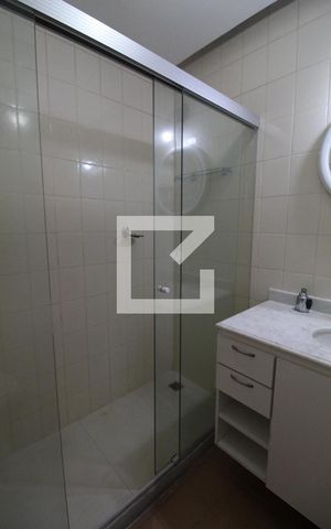 Apartamento à venda com 126m², 3 quartos e 2 vagas Apartamento à venda com 126m², 3 quartos e 2 vagasBanheiro Social