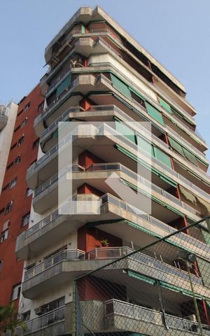 Apartamento à venda com 126m², 3 quartos e 2 vagas Apartamento à venda com 126m², 3 quartos e 2 vagasFachada do Prédio