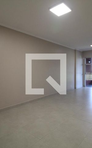 Apartamento à venda com 126m², 3 quartos e 2 vagas Apartamento à venda com 126m², 3 quartos e 2 vagasSala