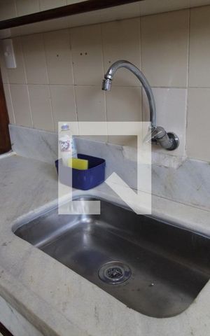 Apartamento à venda com 126m², 3 quartos e 2 vagas Apartamento à venda com 126m², 3 quartos e 2 vagasCozinha e Área de Serviço