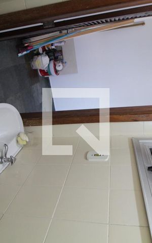 Apartamento à venda com 126m², 3 quartos e 2 vagas Apartamento à venda com 126m², 3 quartos e 2 vagasBanheiro de serviço
