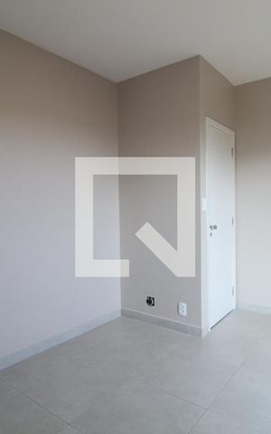 Apartamento à venda com 126m², 3 quartos e 2 vagas Apartamento à venda com 126m², 3 quartos e 2 vagasSuíte