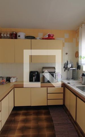 Casa à venda com 230m², 3 quartos e 4 vagasCozinha