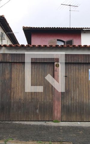 Casa à venda com 230m², 3 quartos e 4 vagasFachada