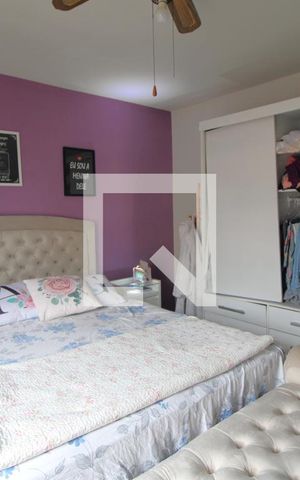 Casa à venda com 230m², 3 quartos e 4 vagasSuíte