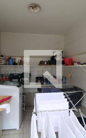 Casa à venda com 230m², 3 quartos e 4 vagasLavanderia