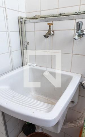 Apartamento para alugar com 60m², 3 quartos e 1 vagaÁrea de Serviço