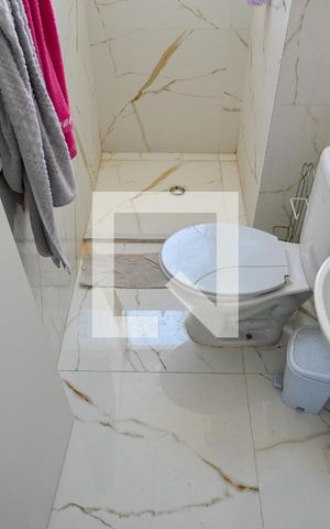 Apartamento à venda com 44m², 2 quartos e 1 vaga Apartamento à venda com 44m², 2 quartos e 1 vagaBanheiro