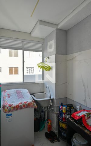 Apartamento à venda com 44m², 2 quartos e 1 vaga Apartamento à venda com 44m², 2 quartos e 1 vagaArea de Serviço