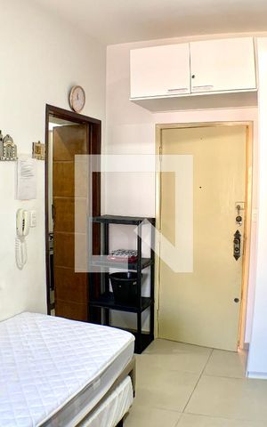 Apartamento para alugar com 24m², 1 quarto e sem vagaSala/Quarto