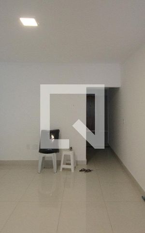 Casa à venda com 424m², 3 quartos e 2 vagas Casa à venda com 424m², 3 quartos e 2 vagasSala