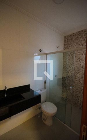 Casa à venda com 424m², 3 quartos e 2 vagas Casa à venda com 424m², 3 quartos e 2 vagasbanheiro Suite 03