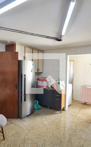 Apartamento à venda com 156m², 3 quartos e 1 vaga Apartamento à venda com 156m², 3 quartos e 1 vagaCozinha