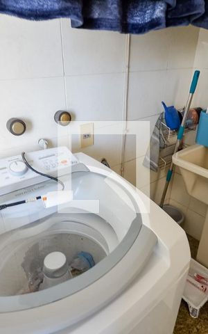 Apartamento à venda com 156m², 3 quartos e 1 vaga Apartamento à venda com 156m², 3 quartos e 1 vagaÁrea de Serviço