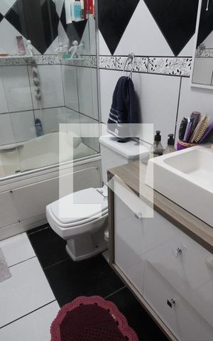 Casa à venda com 140m², 2 quartos e 3 vagasBanheiro 2