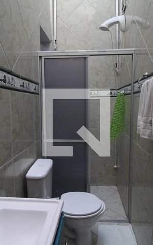 Casa à venda com 140m², 2 quartos e 3 vagasBanheiro 1