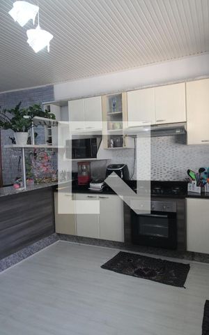Casa à venda com 140m², 2 quartos e 3 vagasCozinha