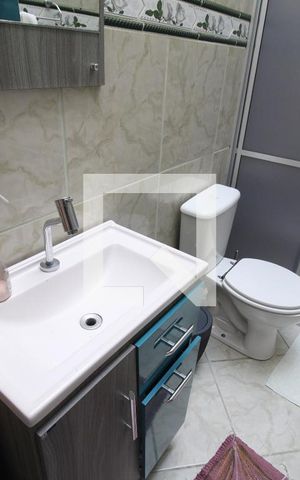 Casa à venda com 140m², 2 quartos e 3 vagasBanheiro 1