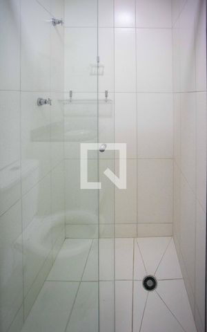 Apartamento para alugar com 51m², 2 quartos e 1 vagaBanheiro Social