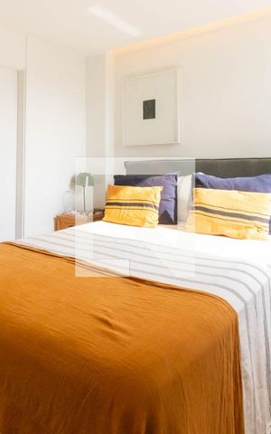 Apartamento à venda com 240m², 3 quartos e 2 vagas Apartamento à venda com 240m², 3 quartos e 2 vagasSuíte 3