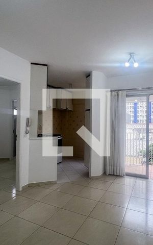 Apartamento à venda com 35m², 1 quarto e 1 vaga Apartamento à venda com 35m², 1 quarto e 1 vagaSala
