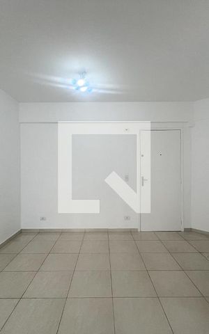 Apartamento à venda com 35m², 1 quarto e 1 vaga Apartamento à venda com 35m², 1 quarto e 1 vagaSala