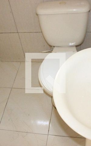 Casa para alugar com 40m², 1 quarto e sem vagaBanheiro