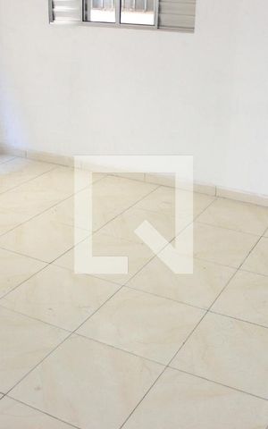 Casa para alugar com 40m², 1 quarto e sem vagaQuarto 1